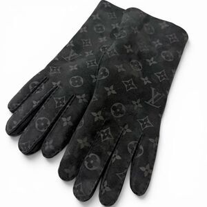 Louis Vuitton Gloves & Mittens for Women on Sale up to 90% Off